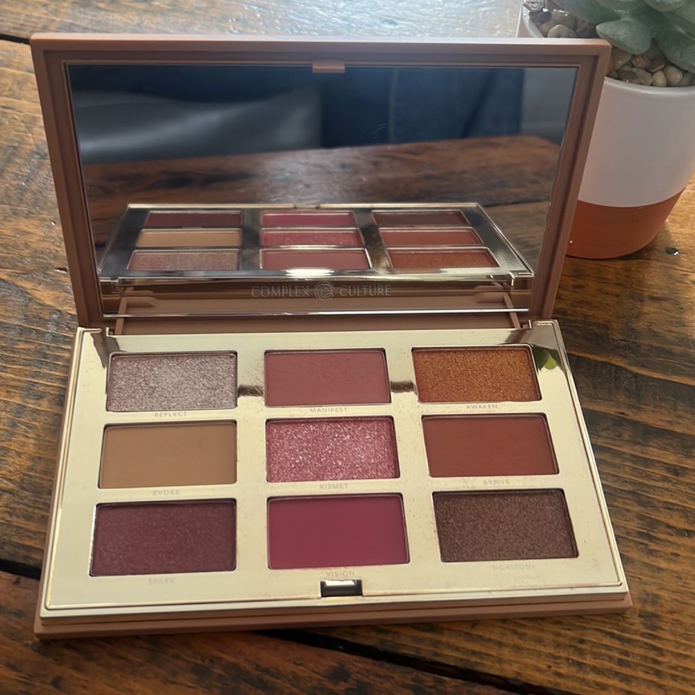 🌟 HOST PICK 🌟 Complex Culture Future’s So Bright Eyeshadow Palette